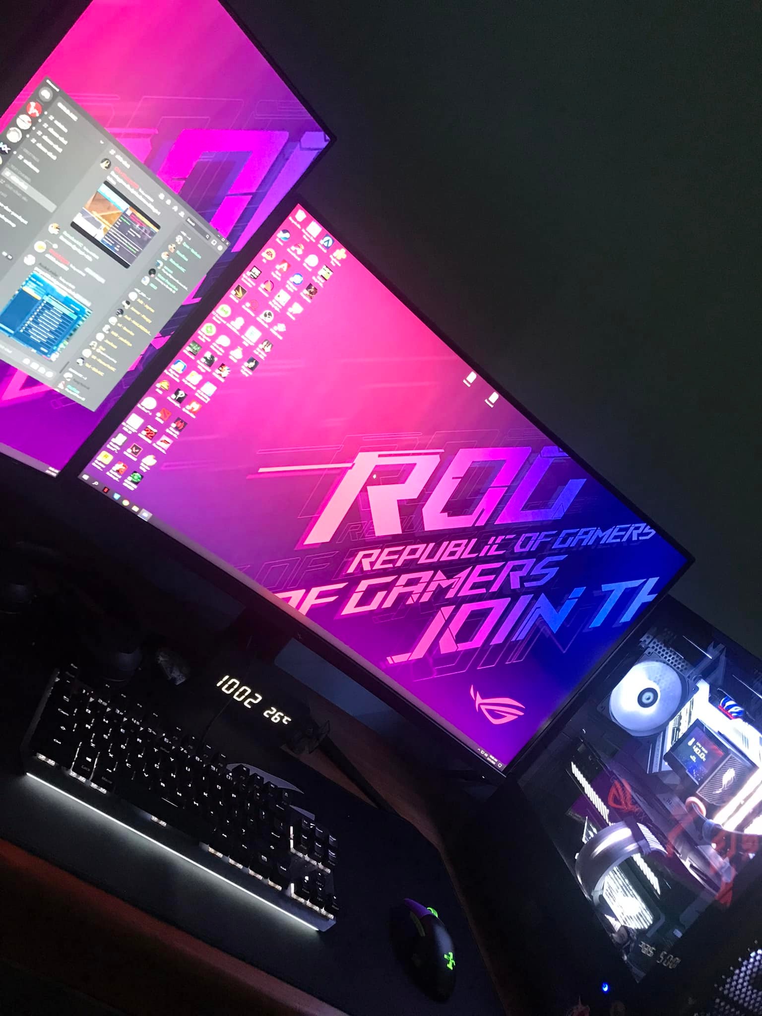 My first PC setup with Intel Core i9-13900K and Asus ROG components
