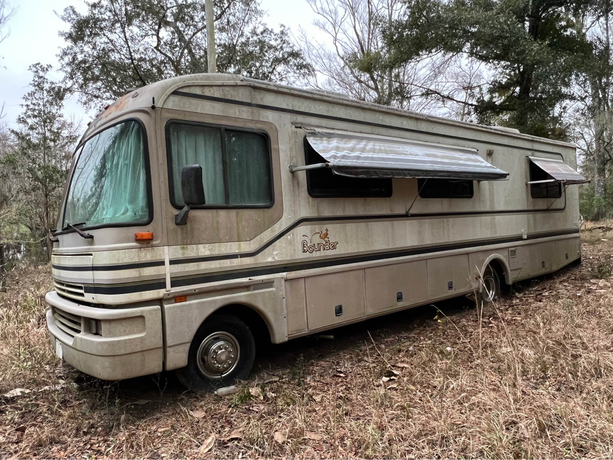 1996 Fleetwood Bounder - RVs & Campers - Escatawpa, Mississippi ...