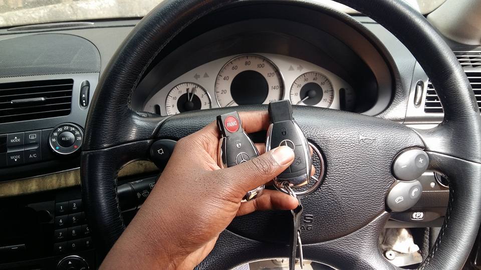 Mercedes Benz w211 keys... - Autotronix Telematics Limited