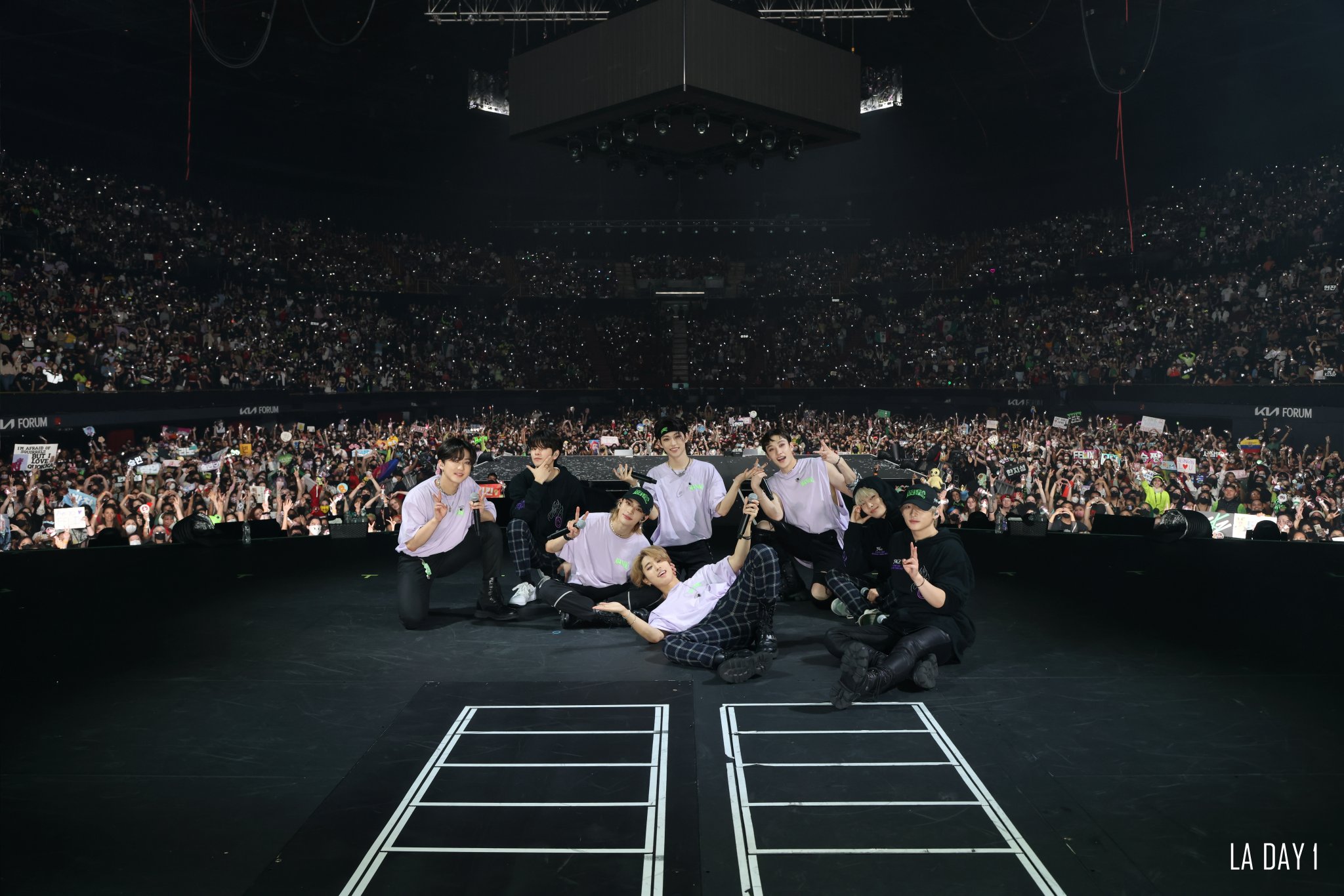 스키지기] Stray Kids 2nd World Tour “MANIAC” 📸SKZ + STAY📸 📍 LA