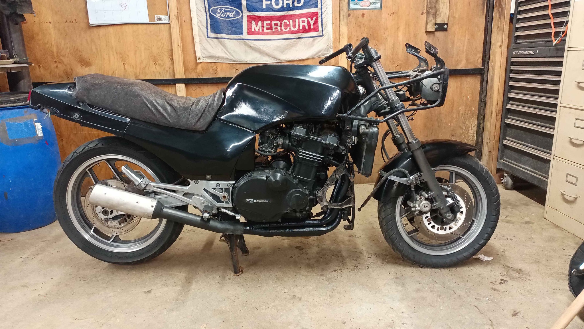 1984 Kawasaki Ninja GPz900r. The bike from the original TopGun