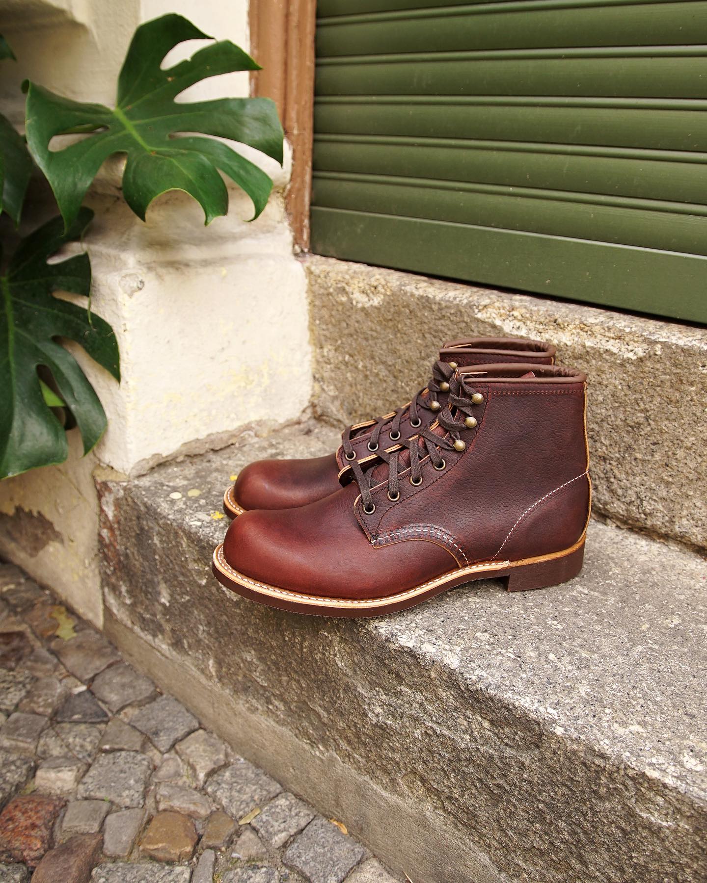 Archives Monday: Dress up! This beautiful 9086 Mil-1 Blucher
