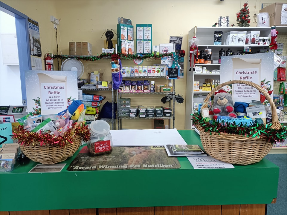 ⭐ CLOSED! ⭐ 🎄 CHRISTMAS RAFFLE... - The Natural Petshop Ltd