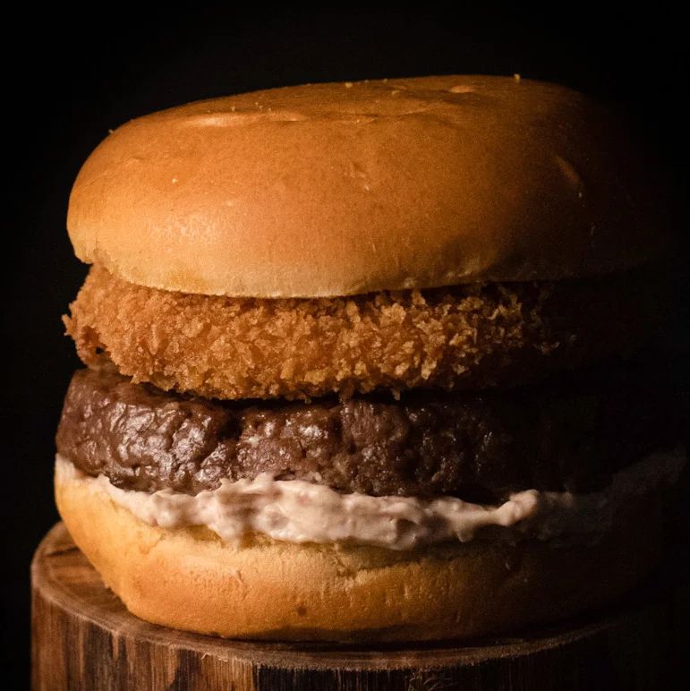 Hum - 🍔🧀🥓🤤 Conheça o Catuburger, o hambúrguer mais delicioso que você ...