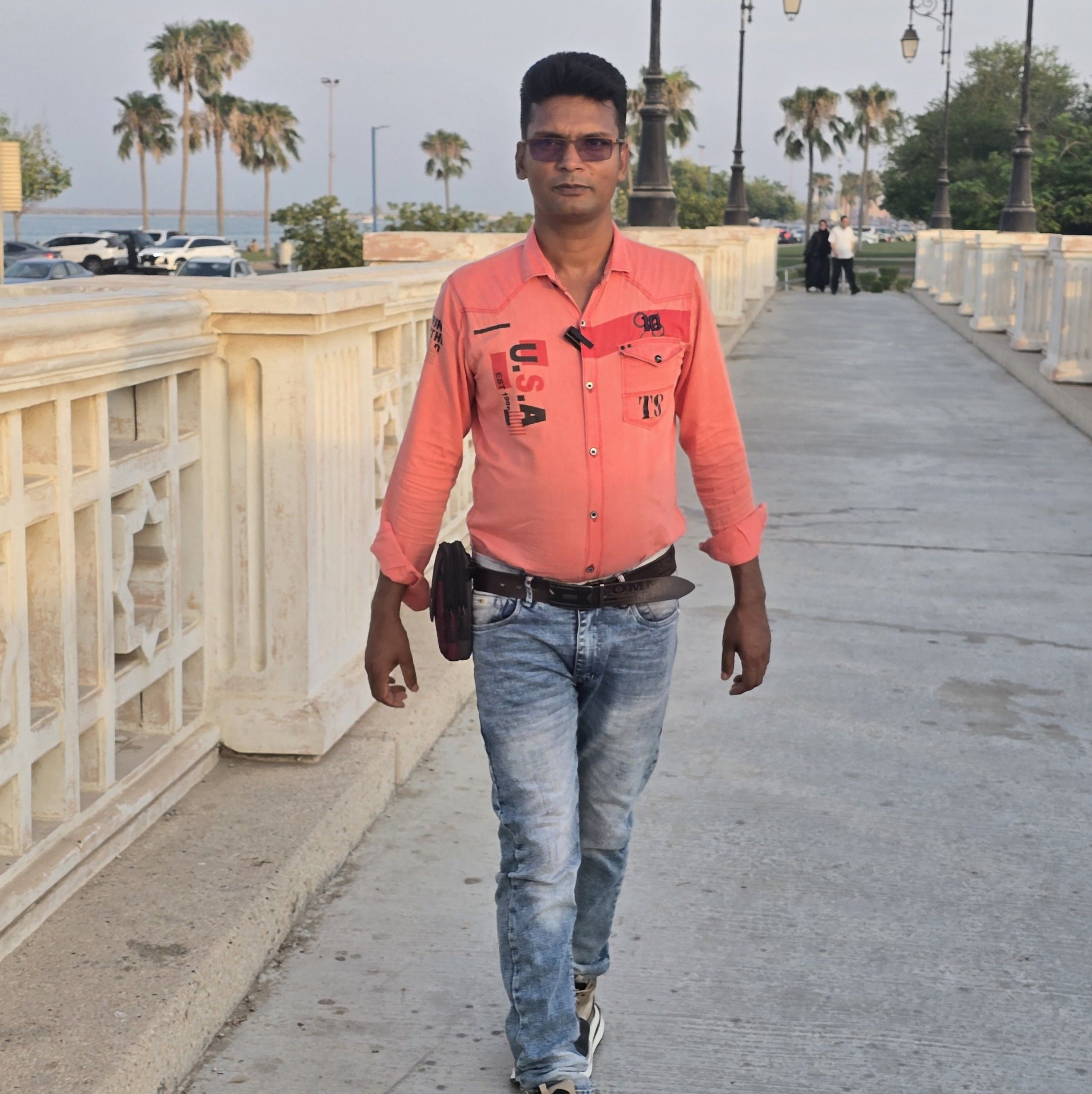 Aslam Khan