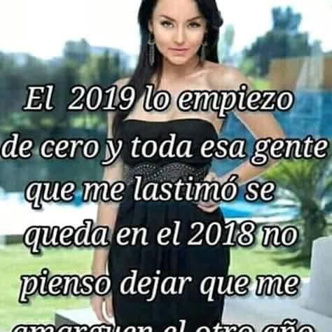 Ustedes que opinan la neta yo pienso 🤔 que solo lo hizo para tapar lo ...