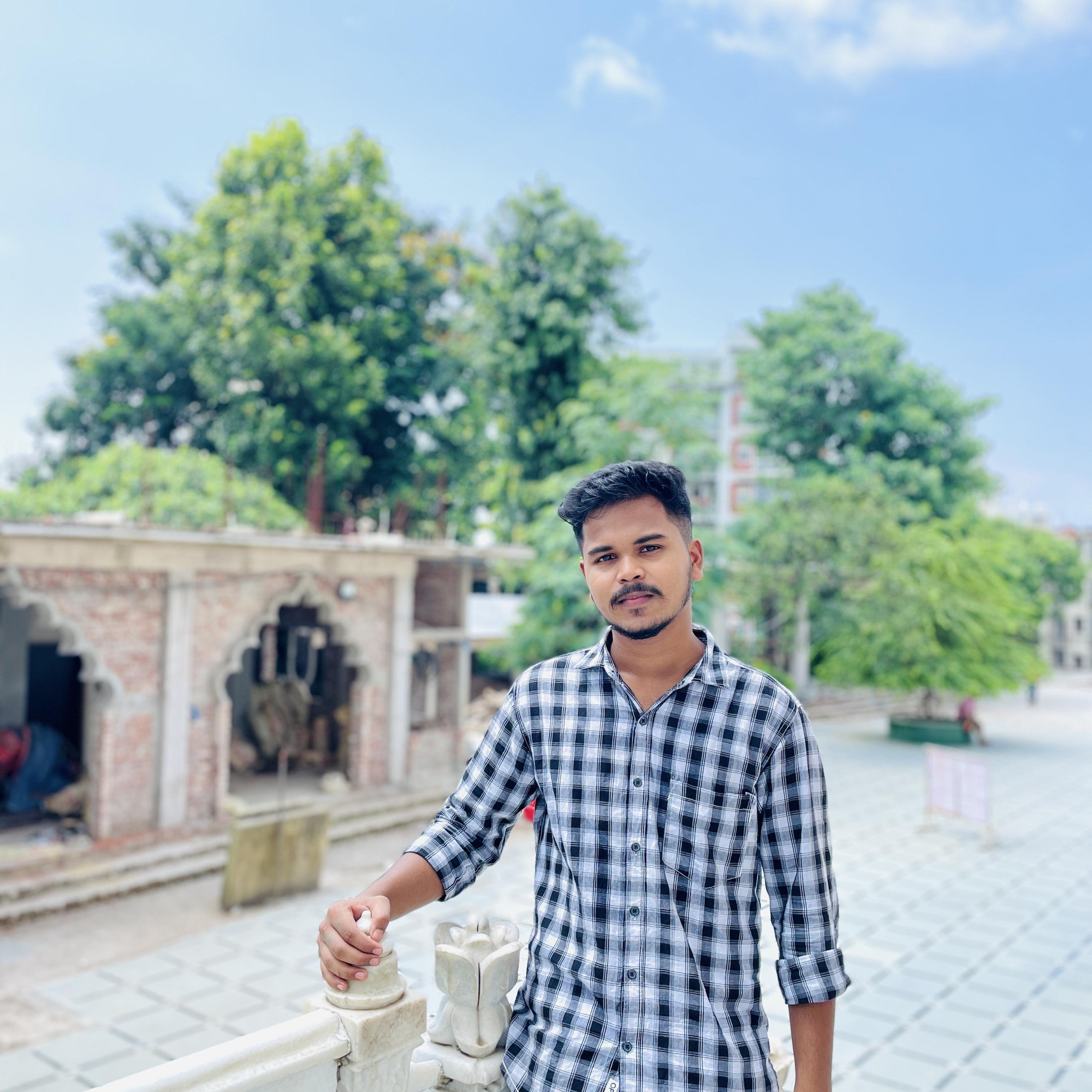 Tu muja chu be nahi sak ta 😅🤣 . . . . . . #comedy #funnyreels #foryouシ ...