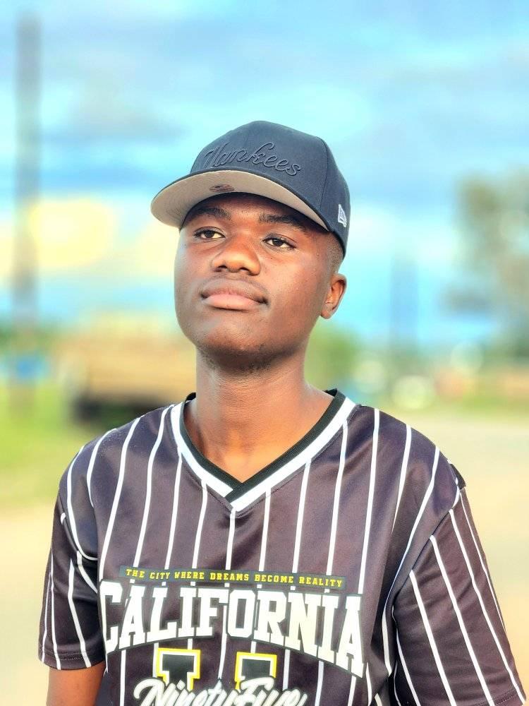 Denzel Badzo