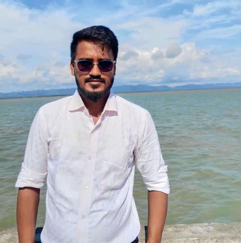 "প্রকৃতির এক অদ্ভুত মায়াজাল! চারদিকে শুধু পানি আর গাছের মেলা