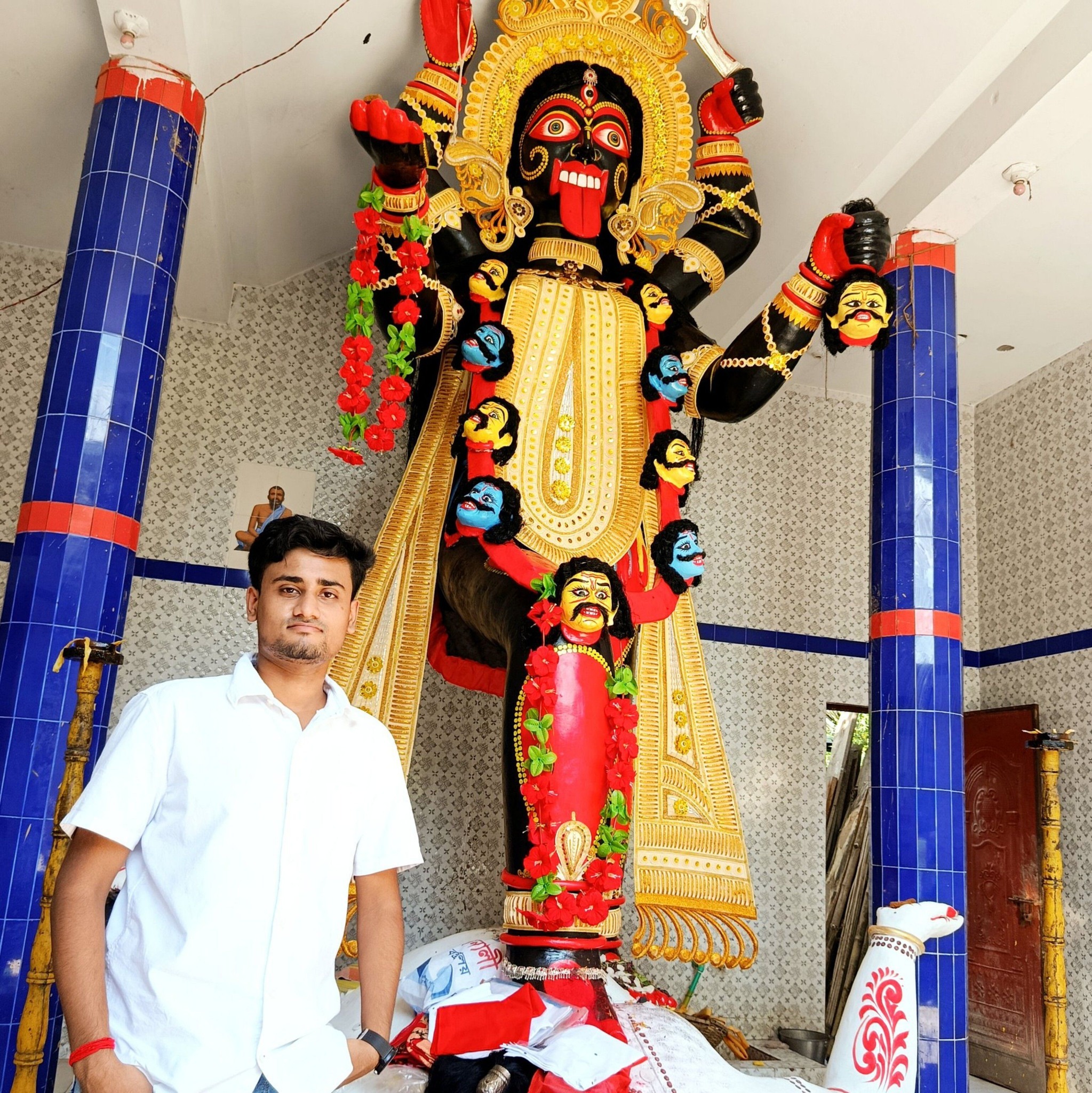 শ্রী শ্রী পাষাণময়ী কালীমাতার মন্দির, কালীবাড়ি রোড, বরিশাল | Facebook