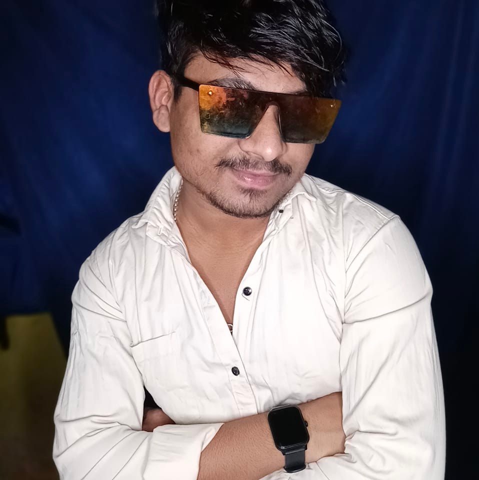Guddu Raj | Surat