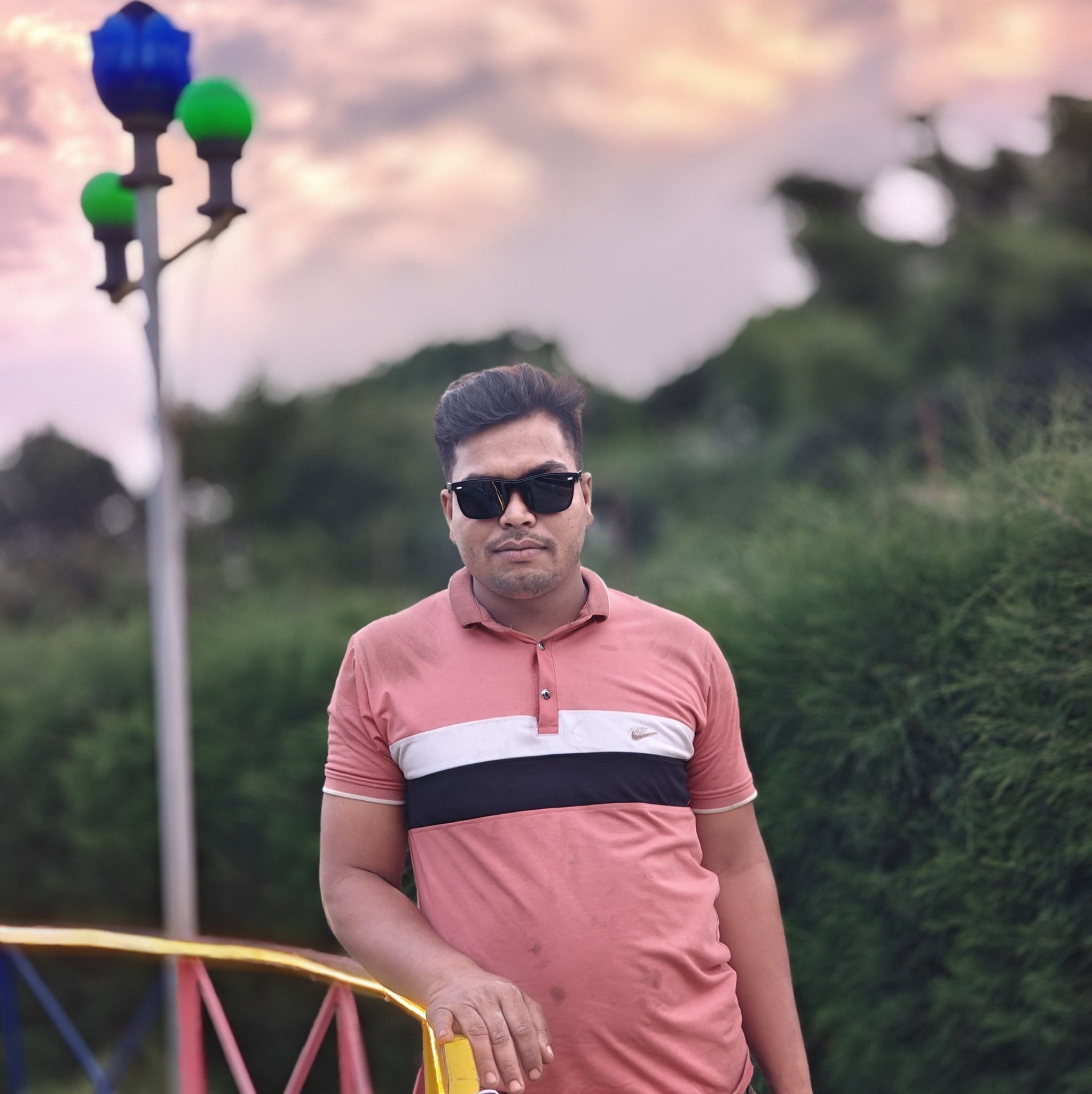 Momin Khan