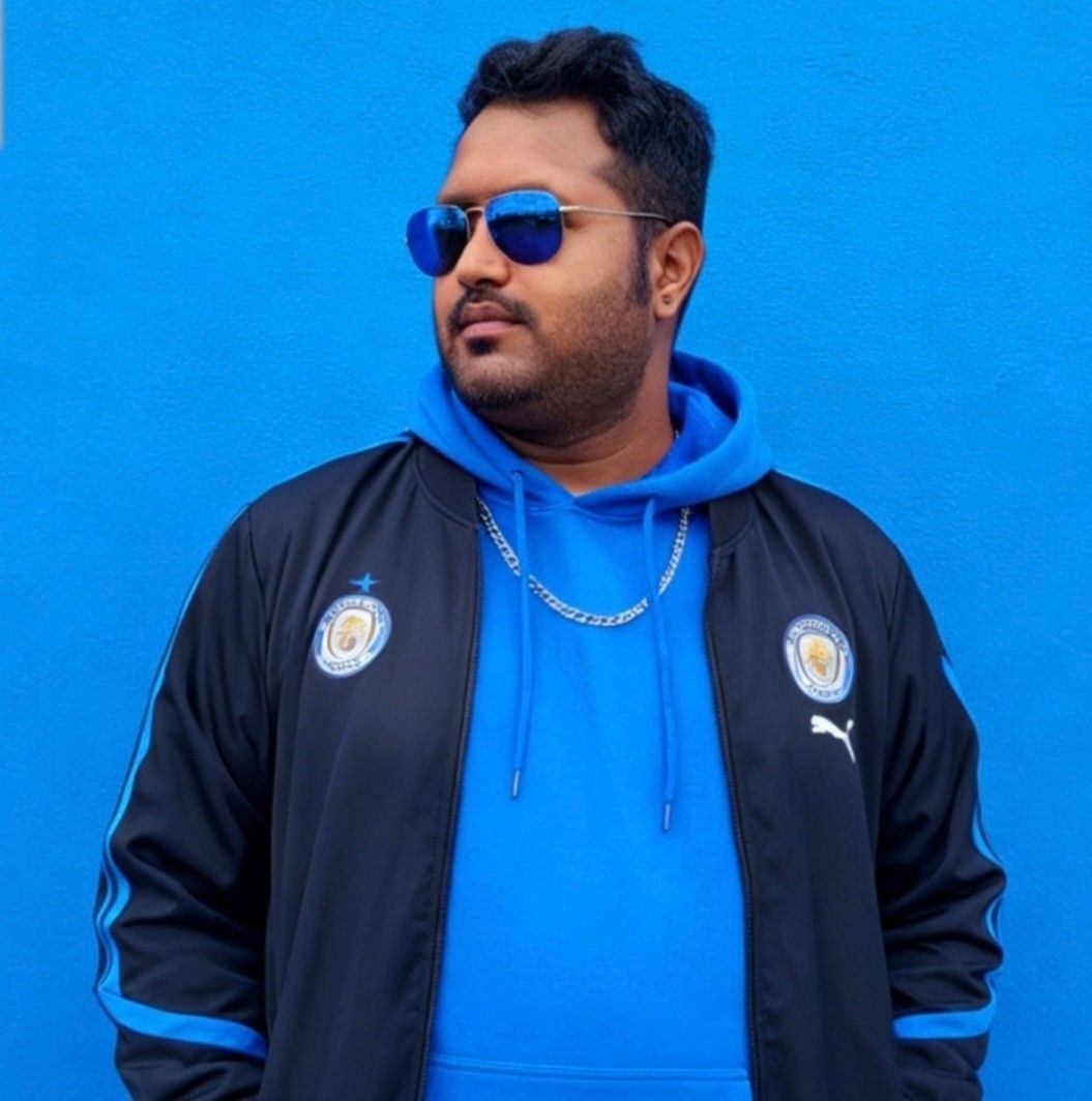এক মেয়ের ৩ টা স্বামী। এক সাথে ৩ টা পুলা ঝামেলা লাগছে একটা নারীর জন্য ...