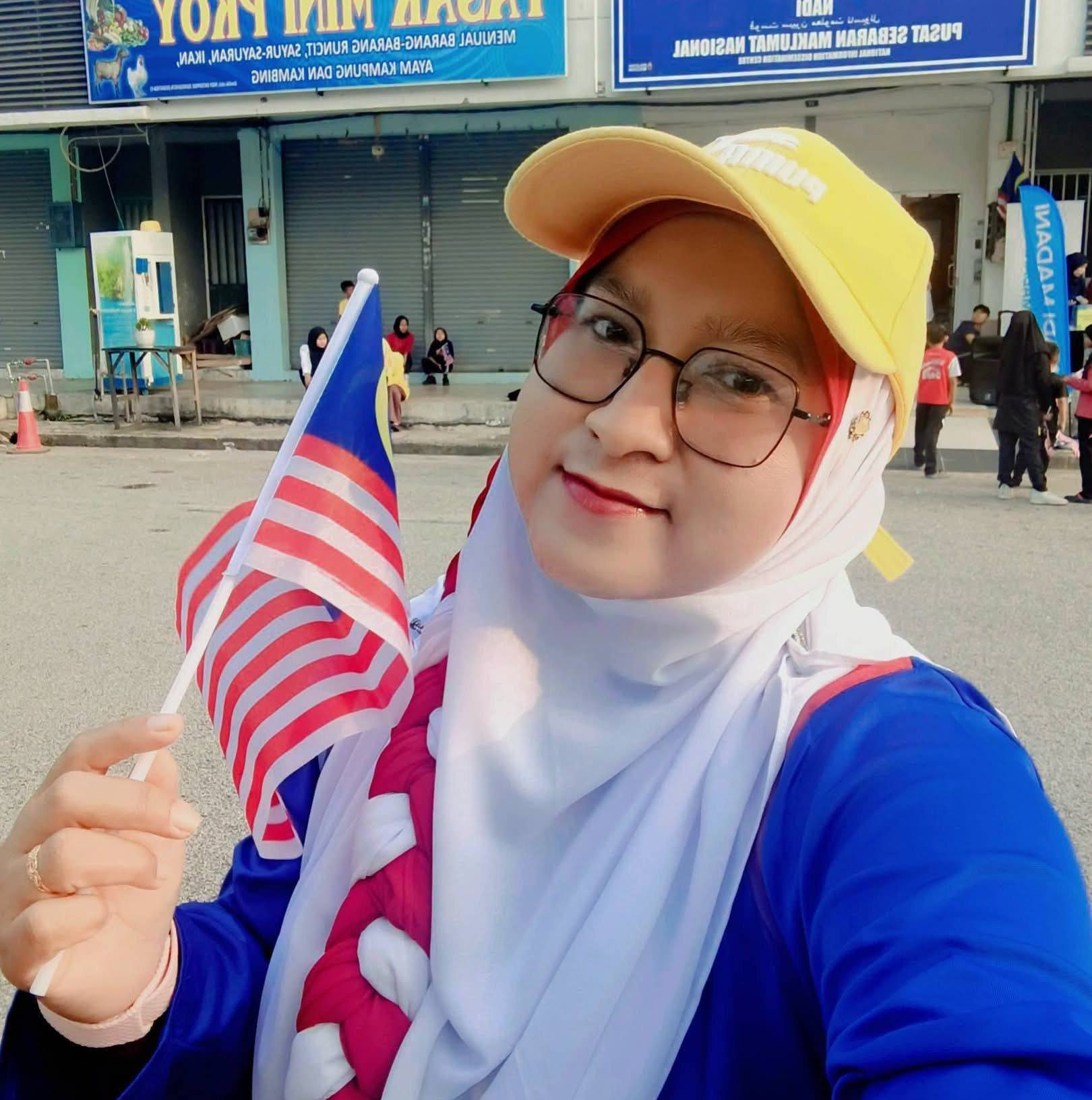Dulu kecewa sampai muka pn burnout,hlg seri,hlg semangat.☺Penah jatuh ...