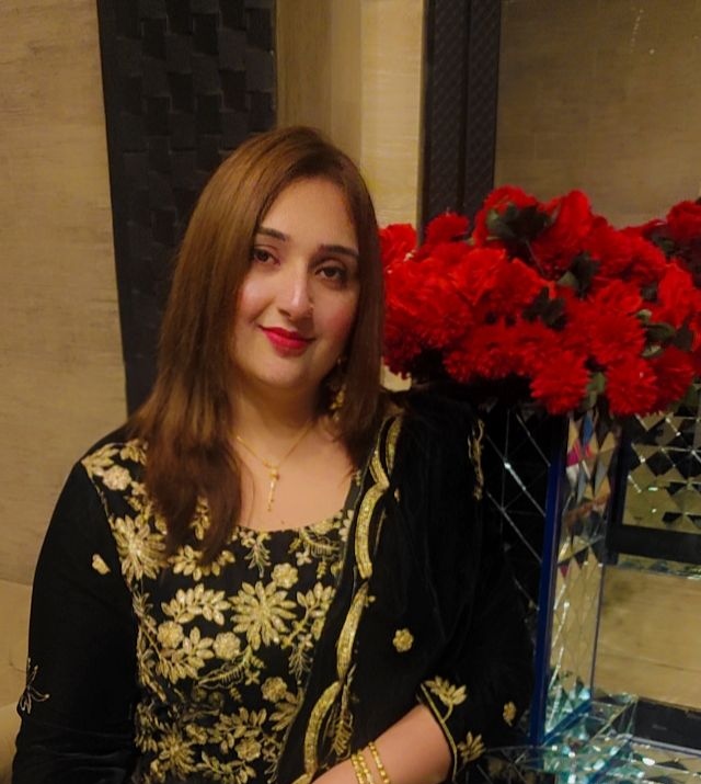 Dress from @bridal.thrift.store Makeup 💄 Done By @sanasaqibofficial ...