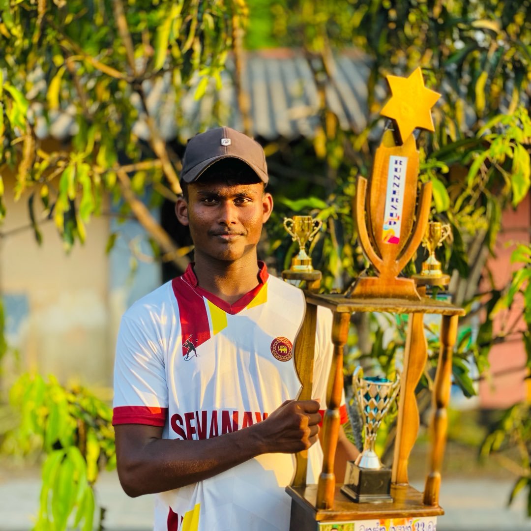 දැන් සද්ද නැතුව හිටියට, ඉස්සර ලංකාවම හෙල්ලුවා. ️‍🔥 CH/Senanayaka ...