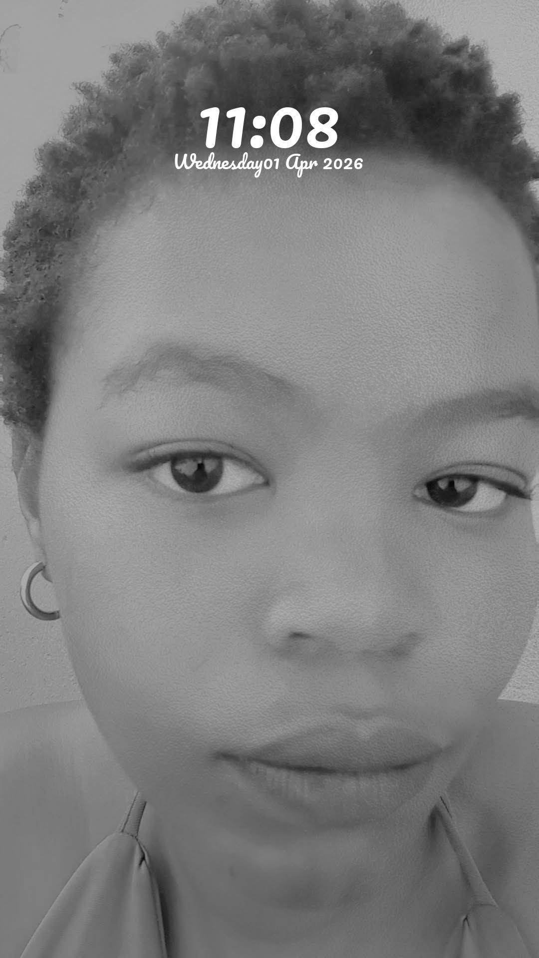 i’ve never gone this long not manipulating my hair in my entire life ...