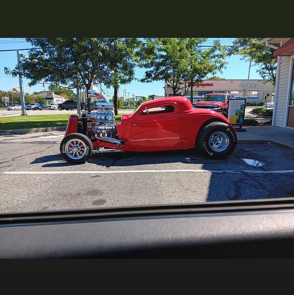 Oldschool Club Georgia 🤟 | 1940 Cadillac Fleetwood Flathead engine ...