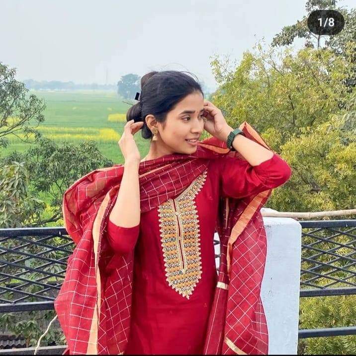 Aparva devyal