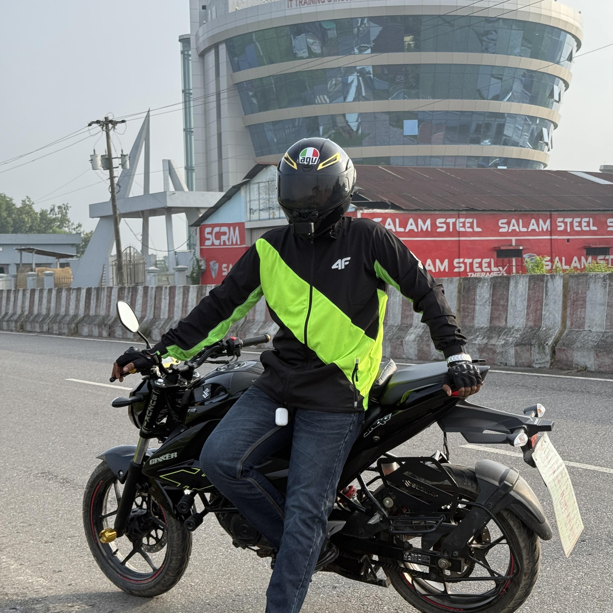 Biker Rasel