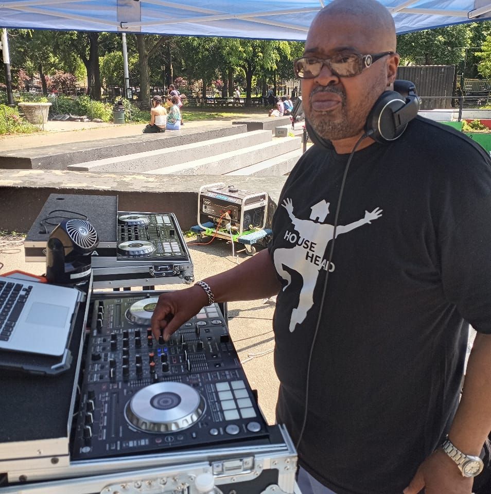 Ubiquity Soul Summer House Music Series Group Page | BEHIND THE BLUE 💙 ...
