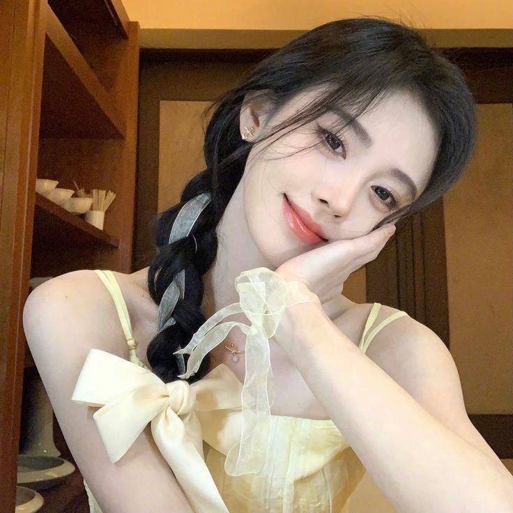 Ju Jingyi