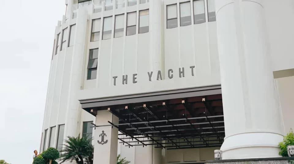 Smartrip - The Yacht Hotel Hạ Long | Ha Long