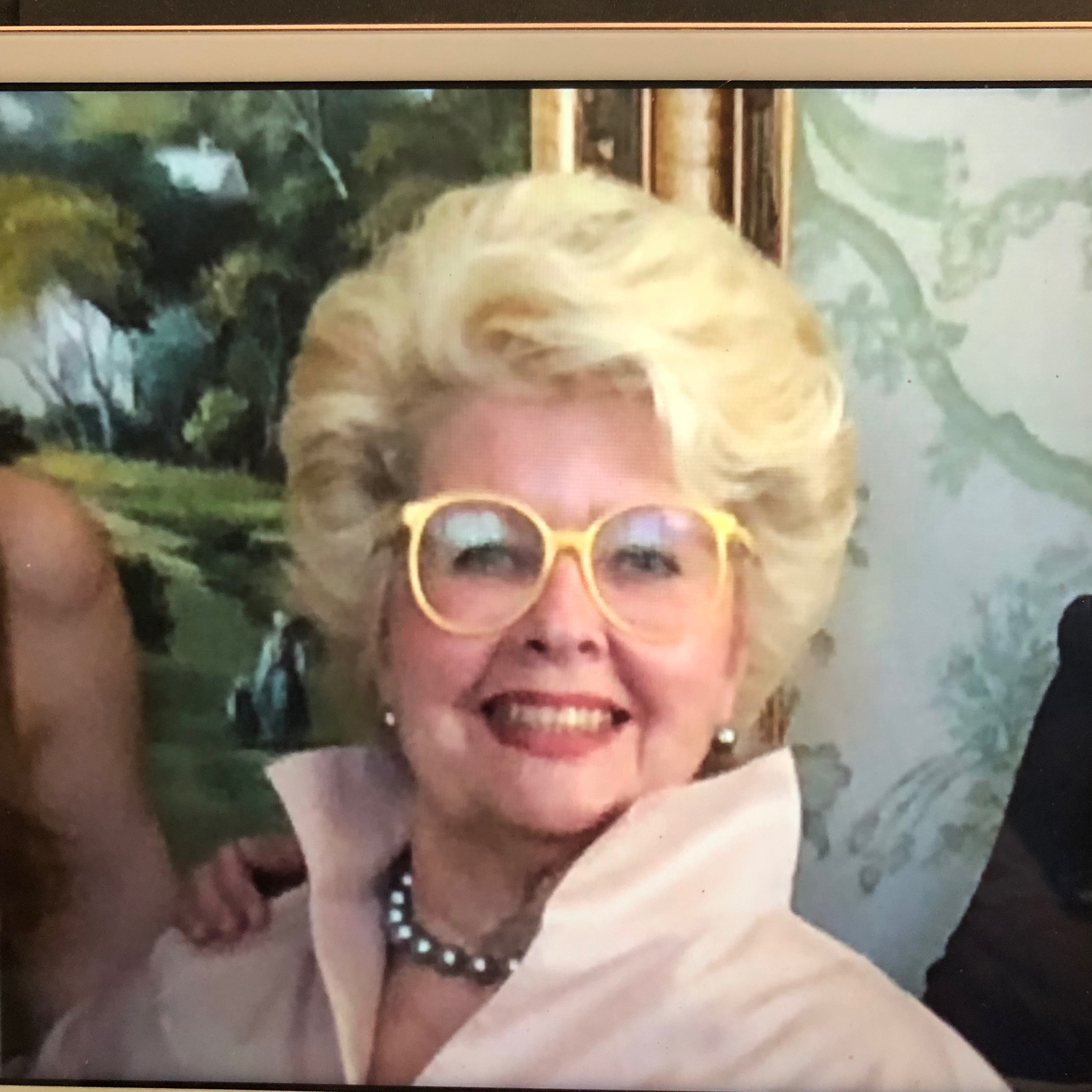 Who remembers Edith Ann??? Edith Ann is a beloved character brought to ...