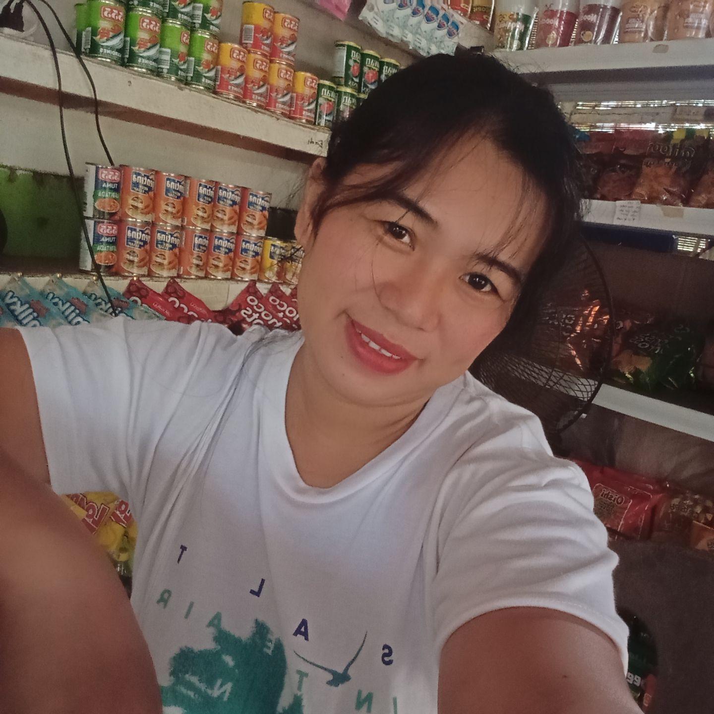 Rezel Rallos