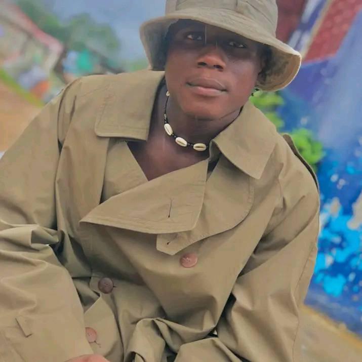 Erisemus Lzee Music