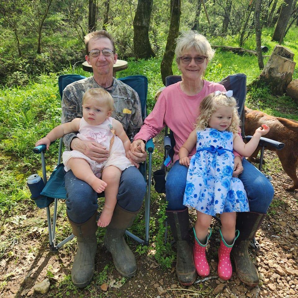 Rock Connection Lithic and Knapping Resources | Here's a little point ...