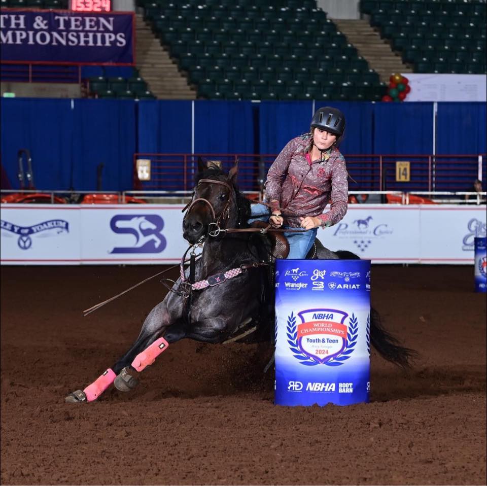Chloe Whitesel on Tuff By Design with a great run to get third in ...