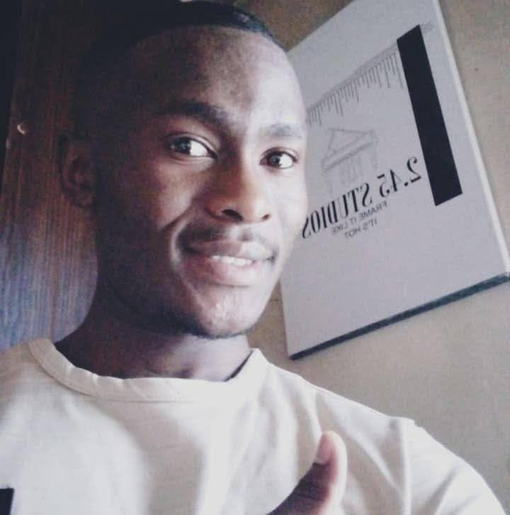 Mahlatsi Robert Selimo