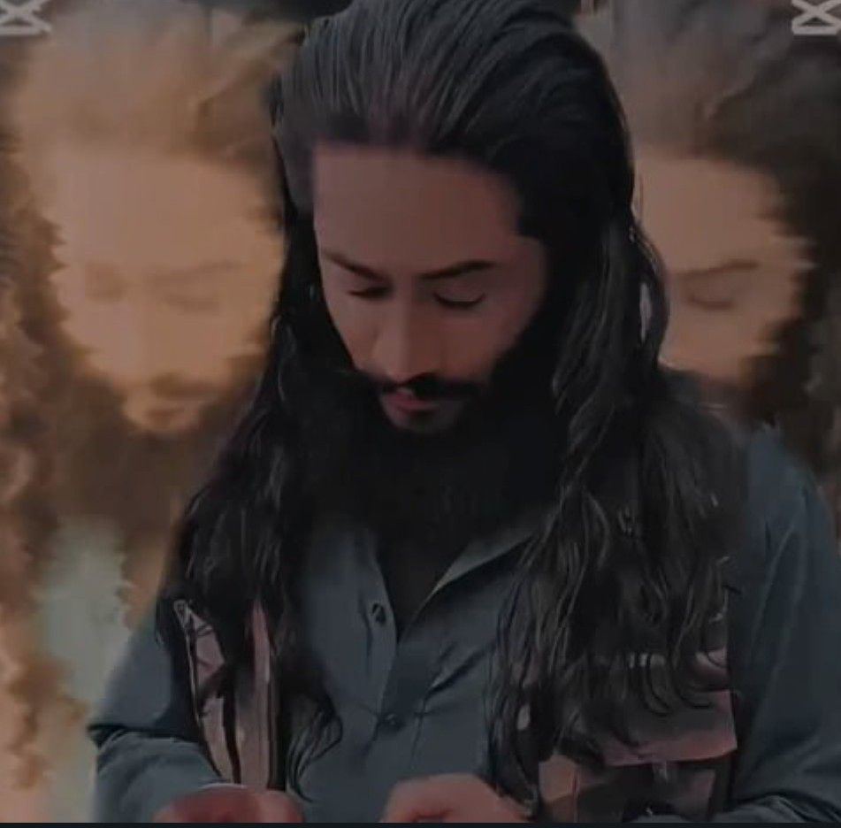 Qumer Ali - اپنے کردار پر ڈال کر پردہ🤍💯 ہر شخص کہہ رہا ہے زمانہ خراب ہے ...