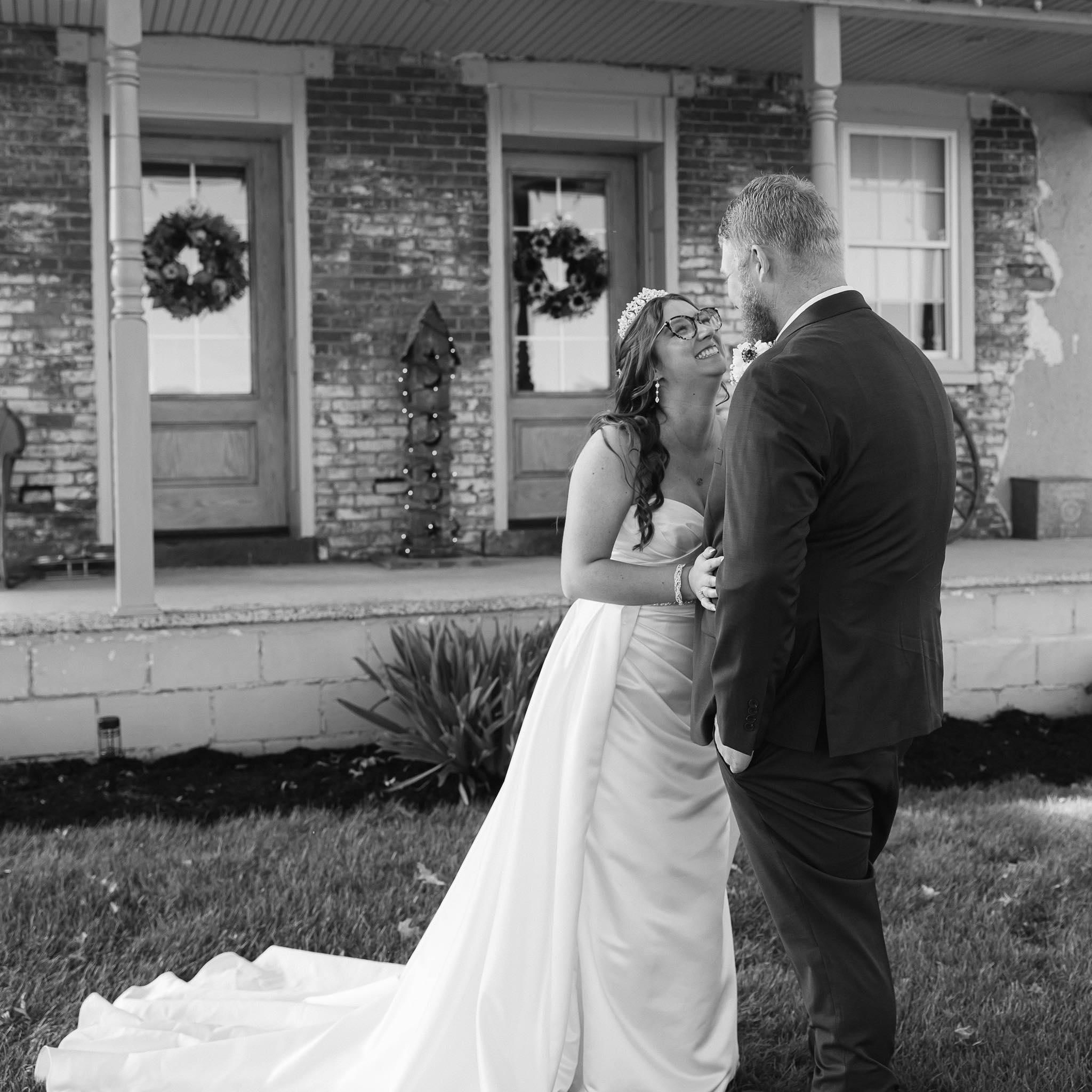 Dakota Mayle - Finally hitched!!! Thanks you to everyone... | Facebook