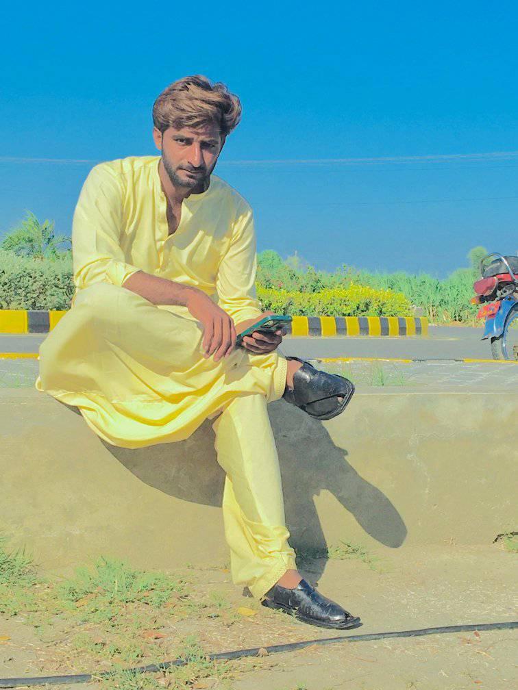 Blouch Zada