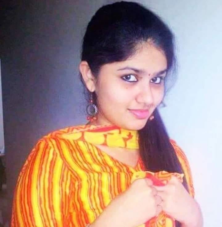 rani bhabhi ko follow karo