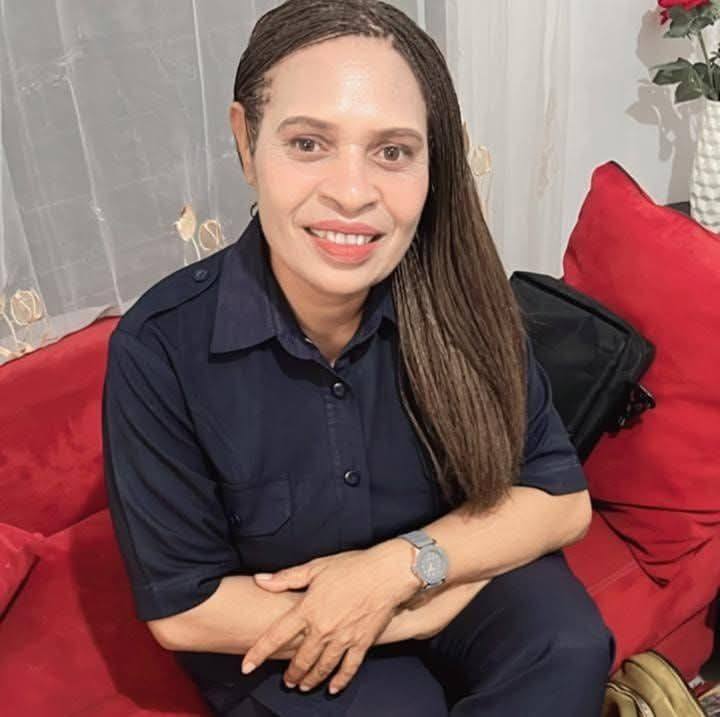 Maria Ria - Diantara paku 5 dan paku 7 kamu suka yang mn... | Facebook