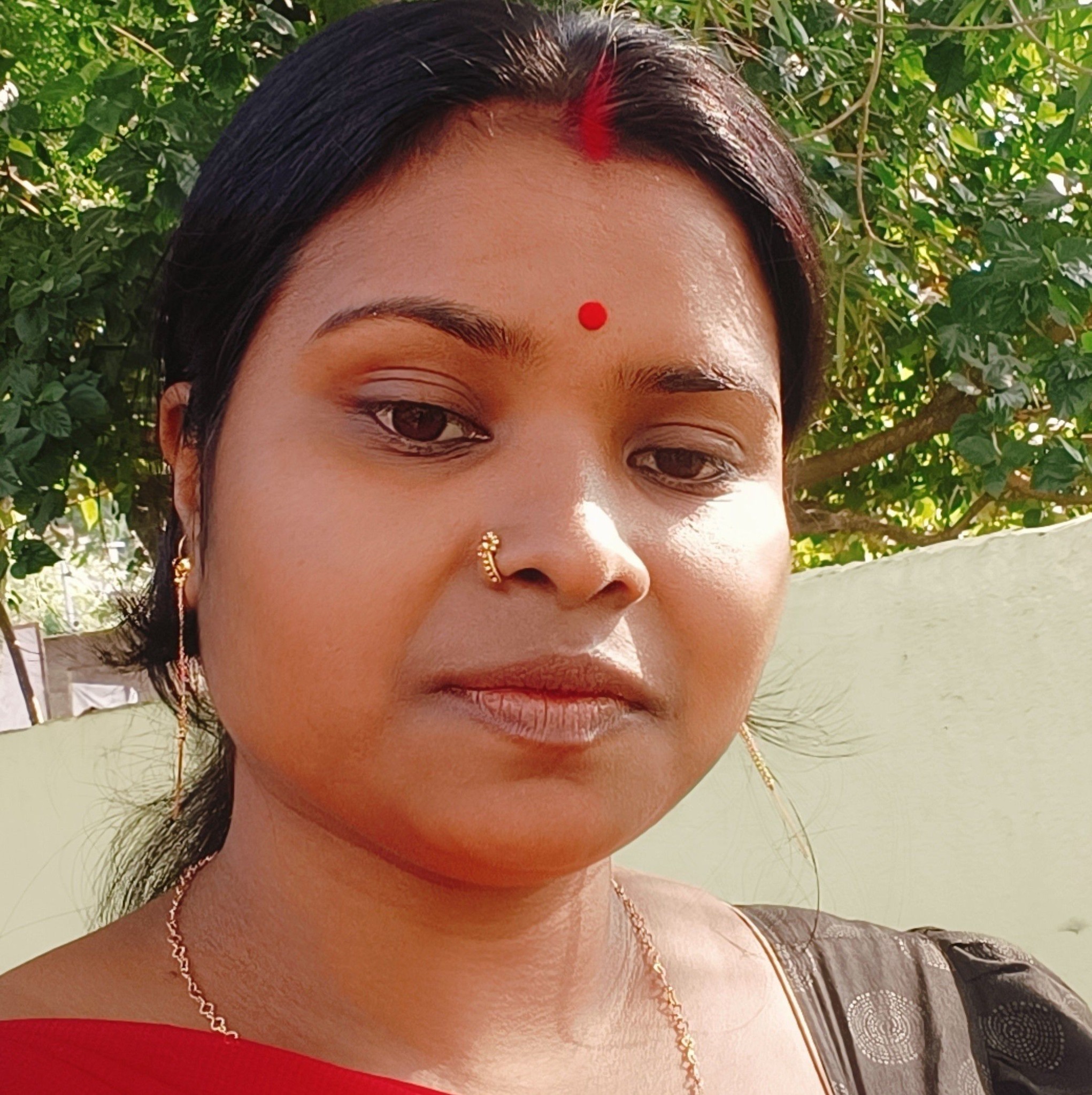 Ai gorome ai vabe Akbar jhinge alu dim posto ranna kore kheye dekhben ...