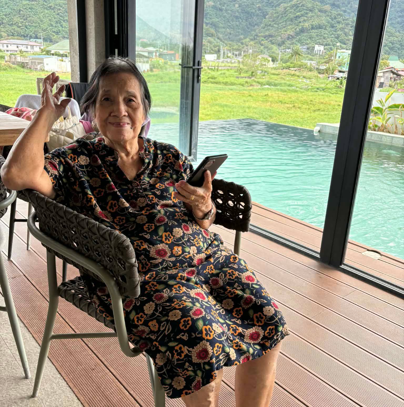 Sherwin - HELLO, 2026! Atin pong salubungin ang panibagong taon na puno ...