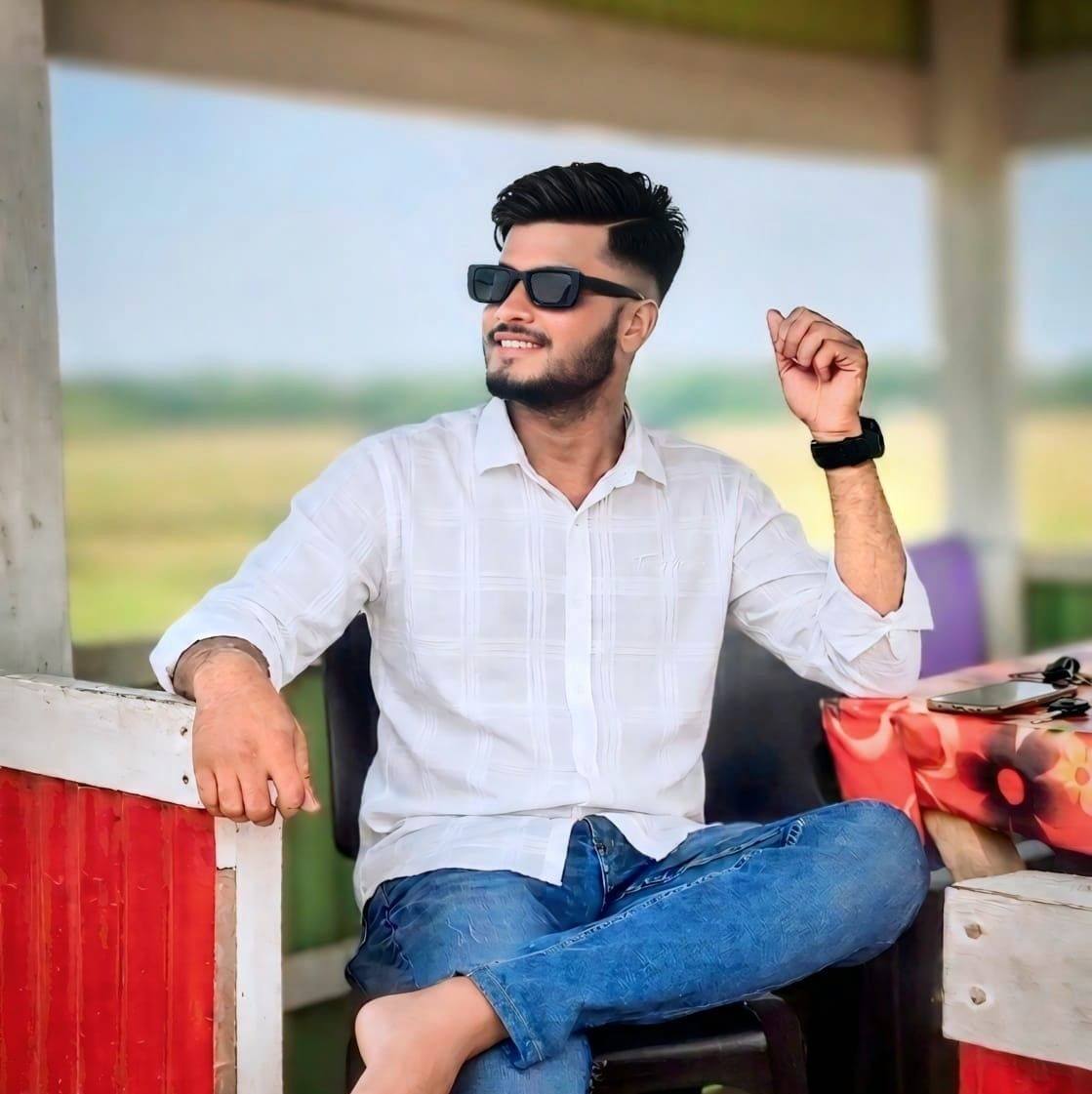 DH Durjoy Halder