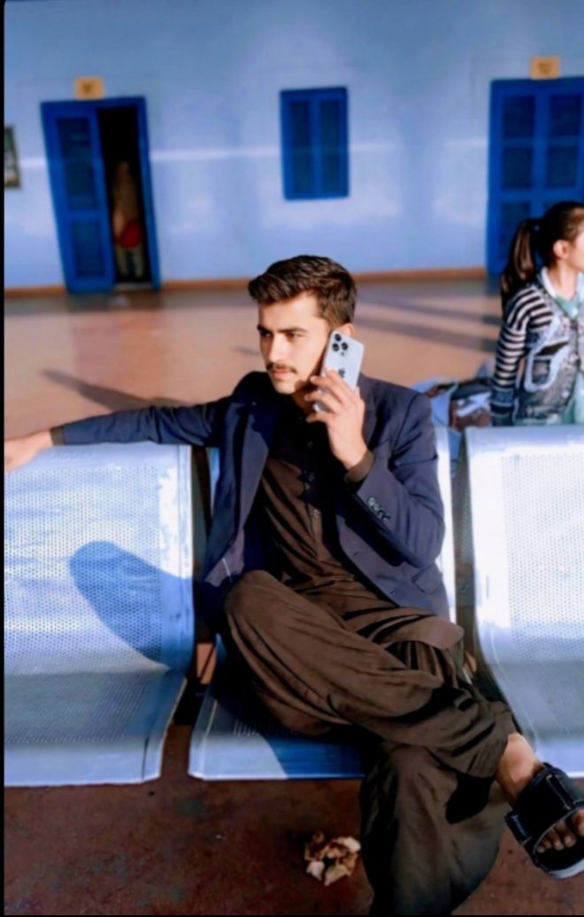 MeEr Raja Khan