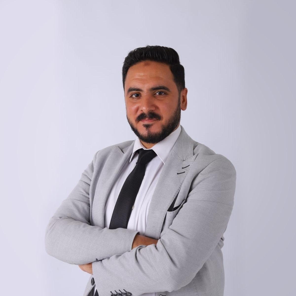 Dr-Mostafa Almohamdy