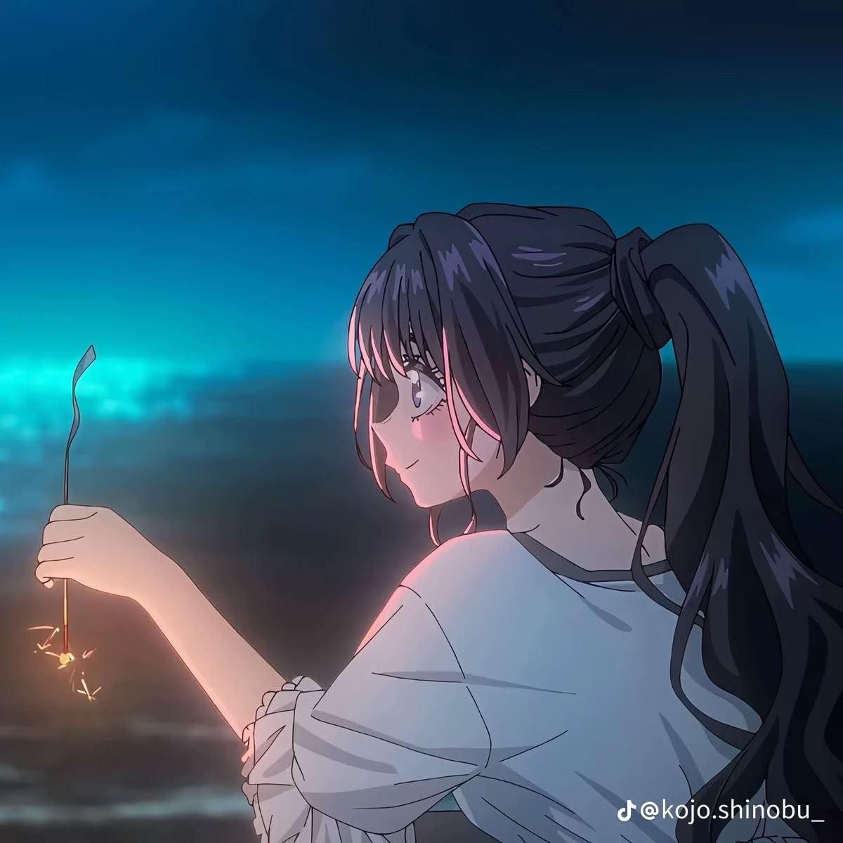 三村 衣 音