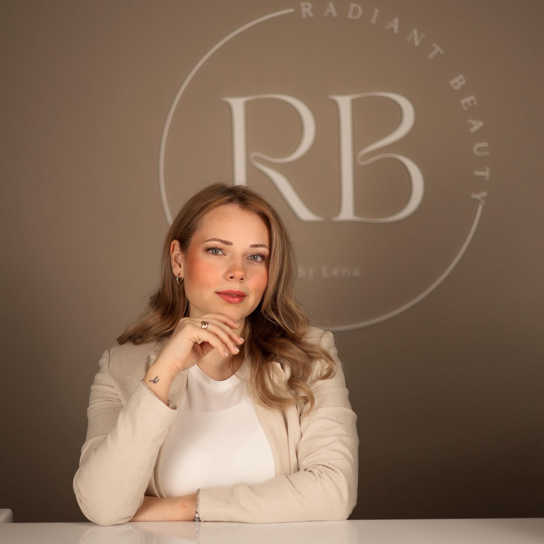 Radiant Beauty by Lena | Rendsburg