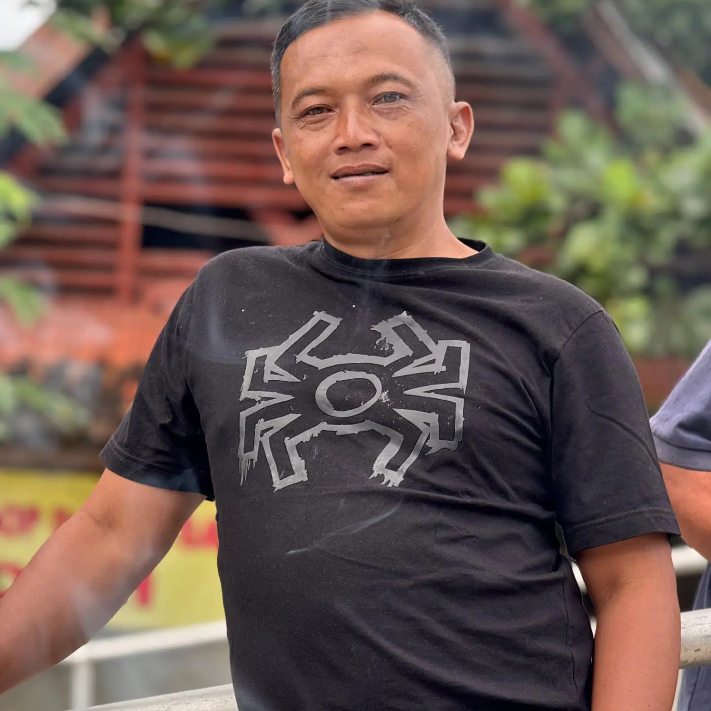 [Breaking News] 10:14 terjadi laka di ring road Nasmoco Bantul, pas ...