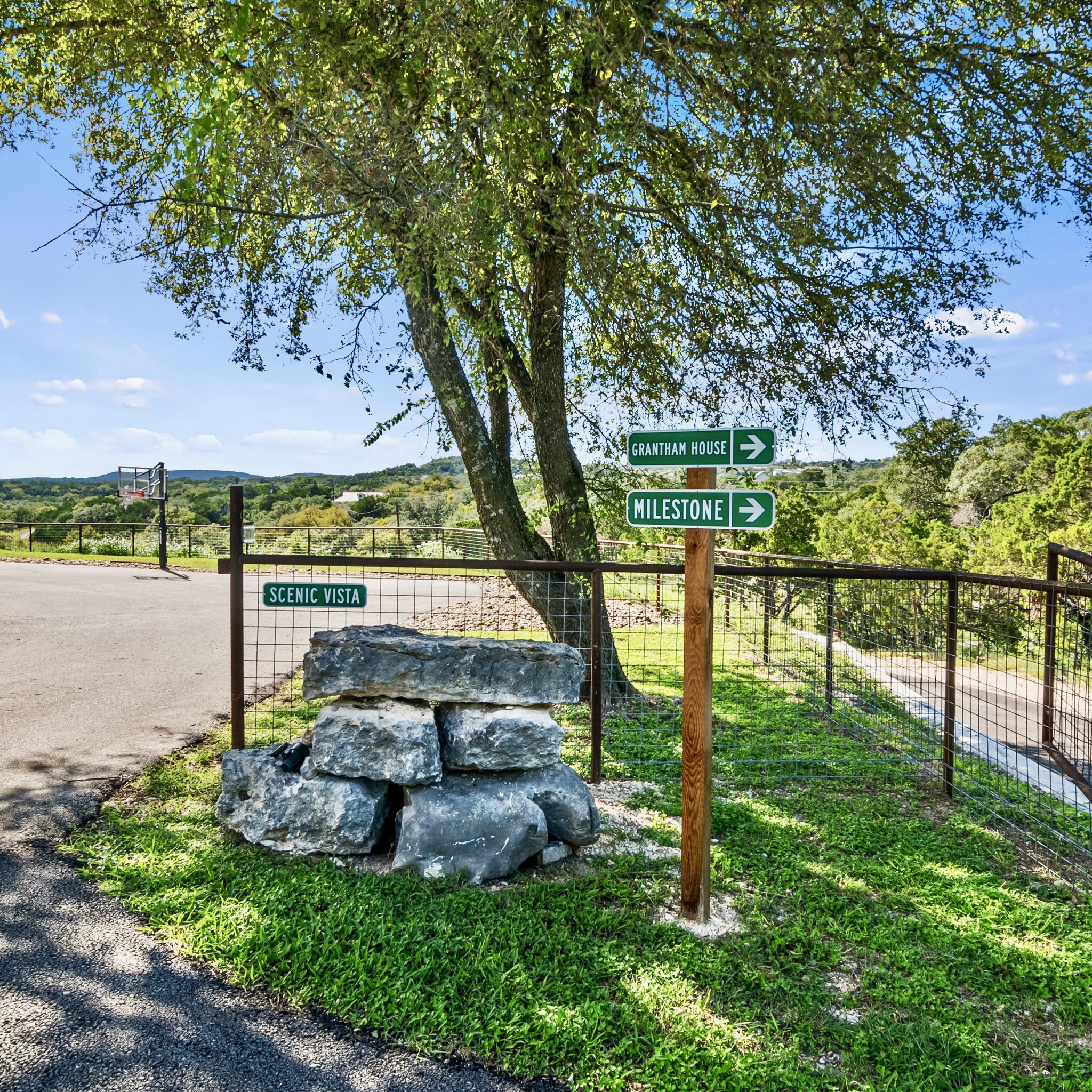 Scenic Vista Getaways | San Antonio TX