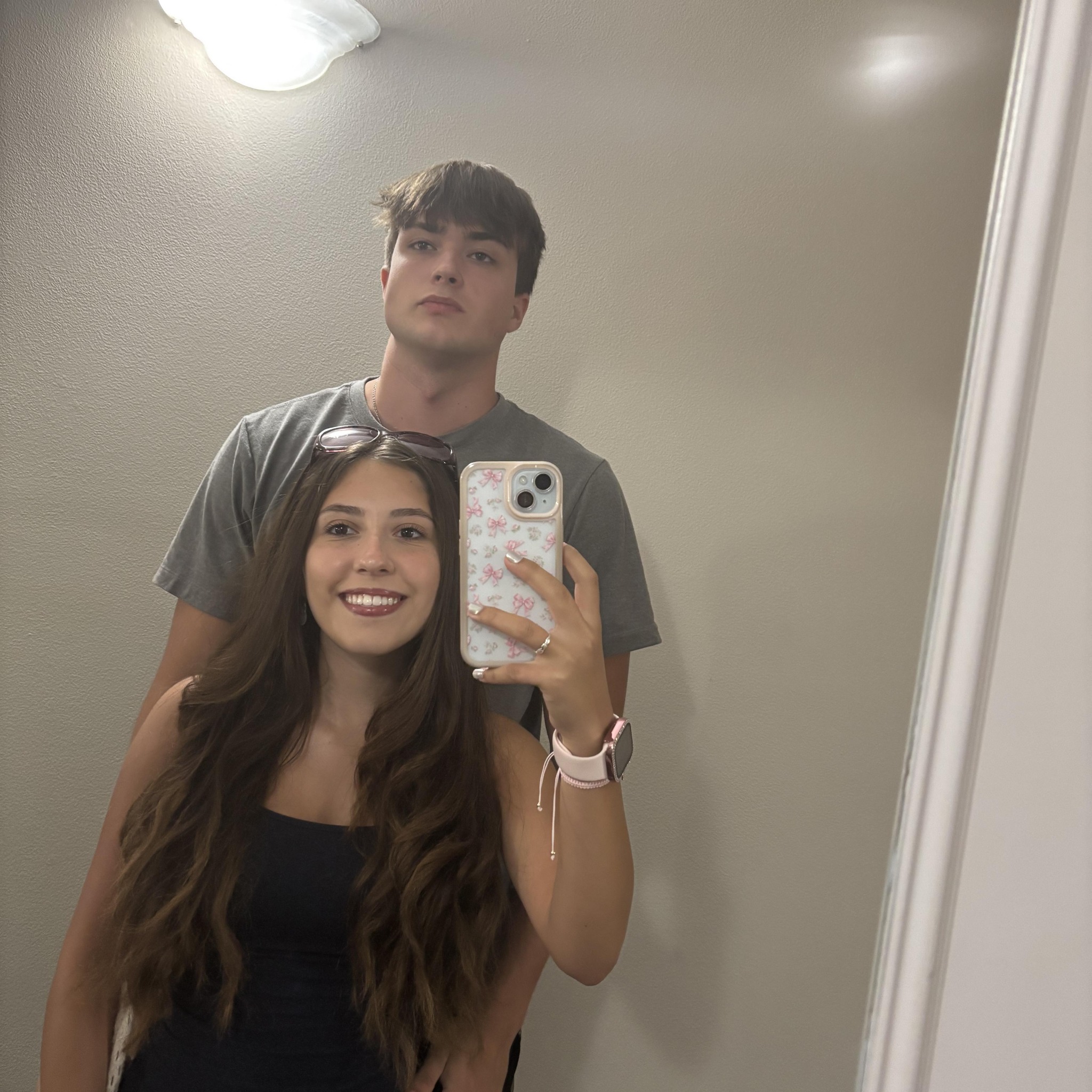 Dayanara Reyes (@dayanara.reyes.525887) • Facebook, Connect with friends