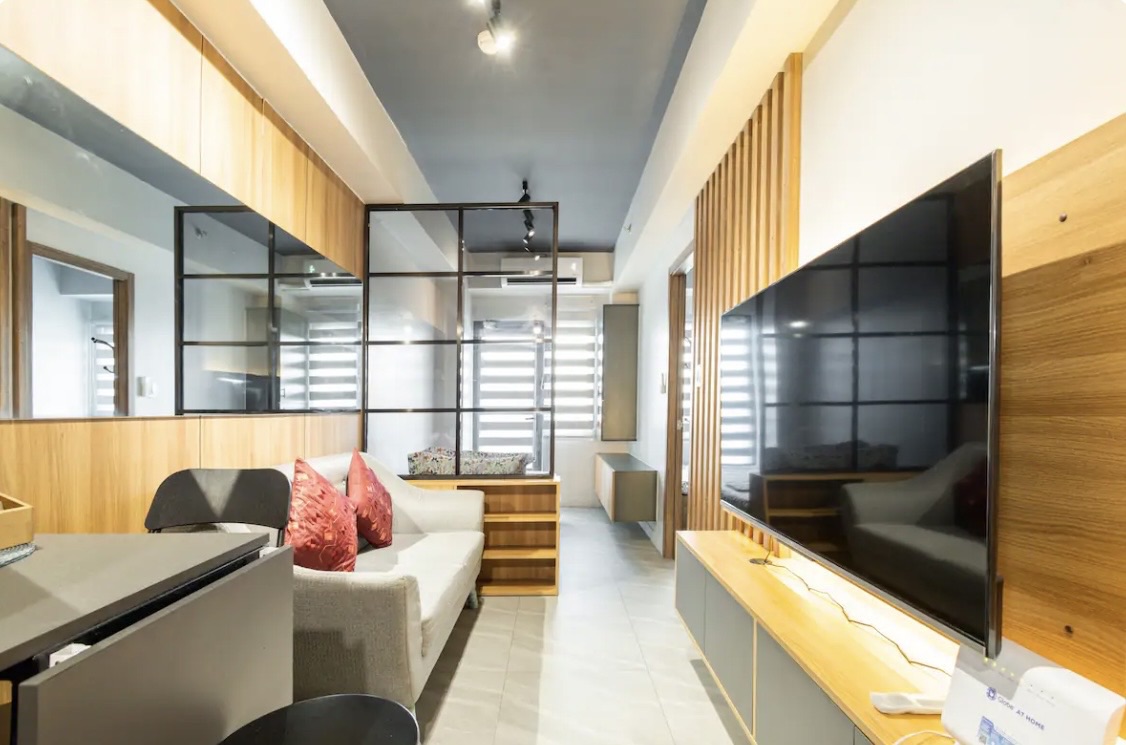 Staycation within Metro at Spring Residences Paranaque | Parañaque