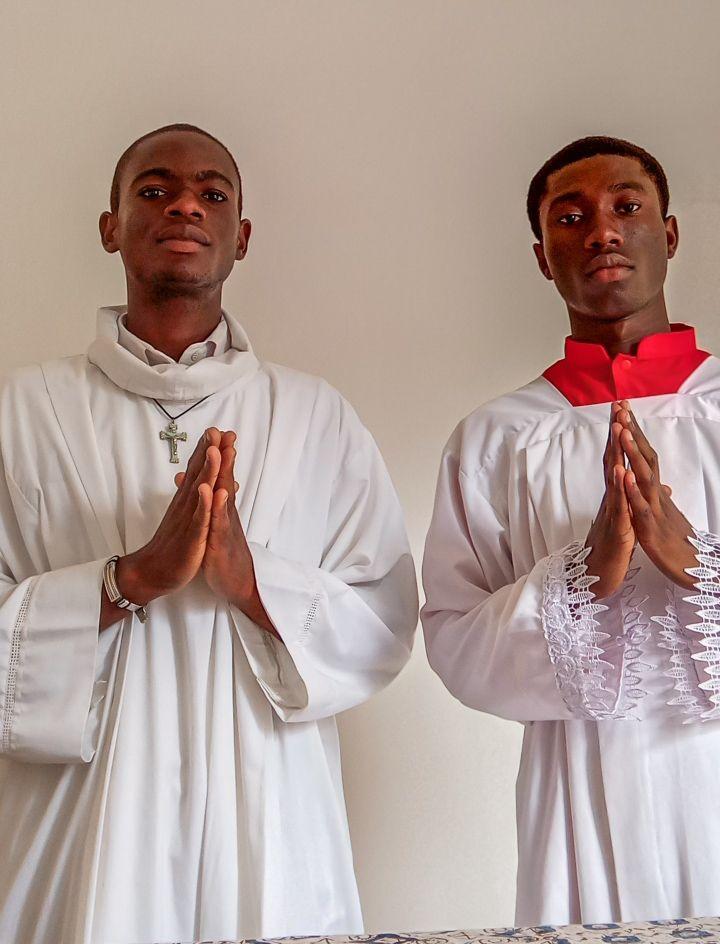 Servants De Messe Jean
